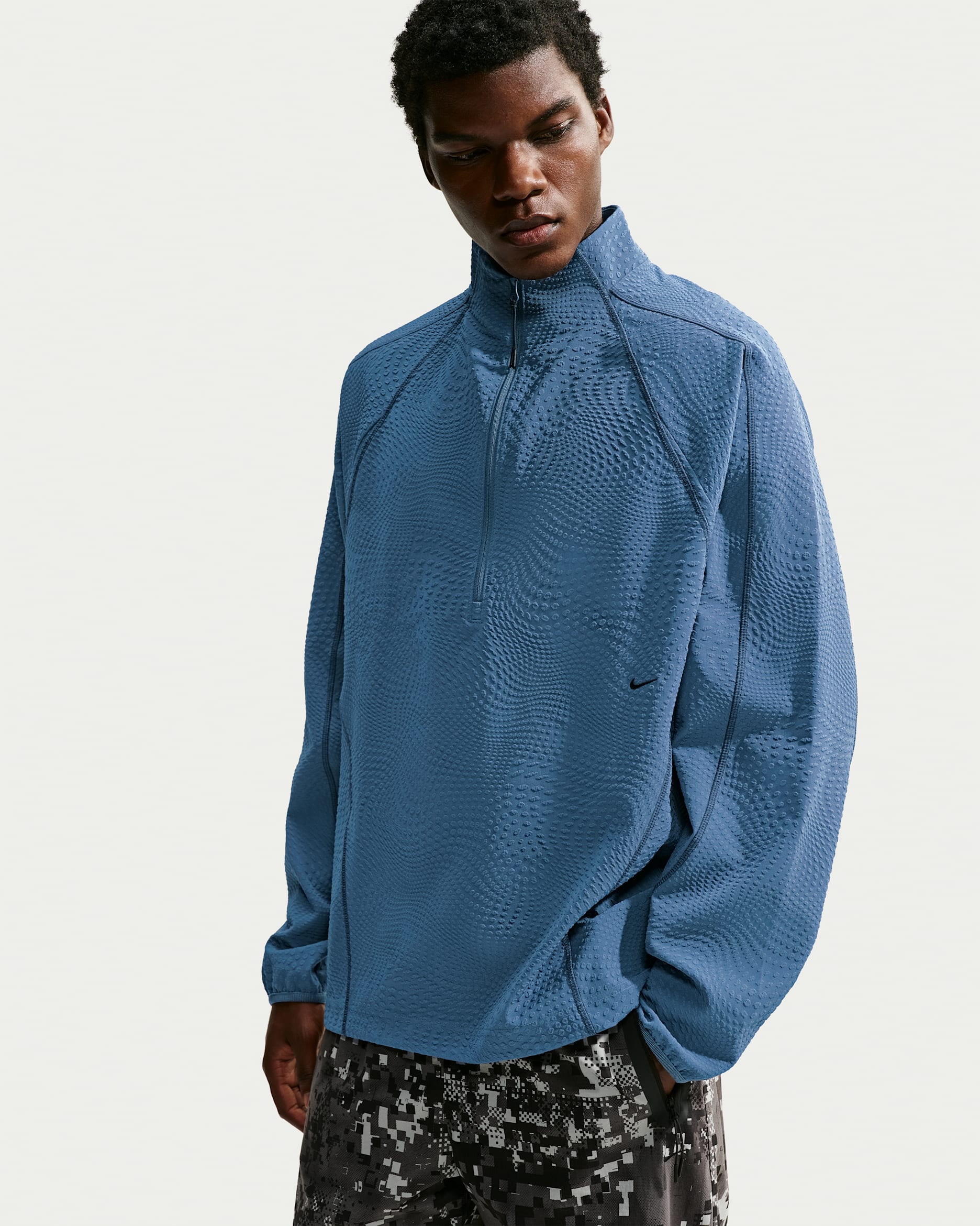 Nike Tech Men's Loose Dri-FIT Quarter-Zip Top. Nike.com